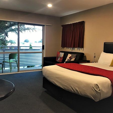 Phoenix Motels Temuka Extérieur photo