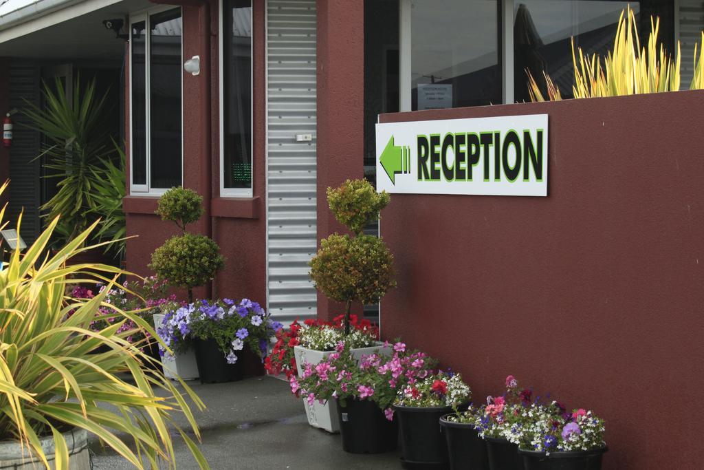 Phoenix Motels Temuka Extérieur photo