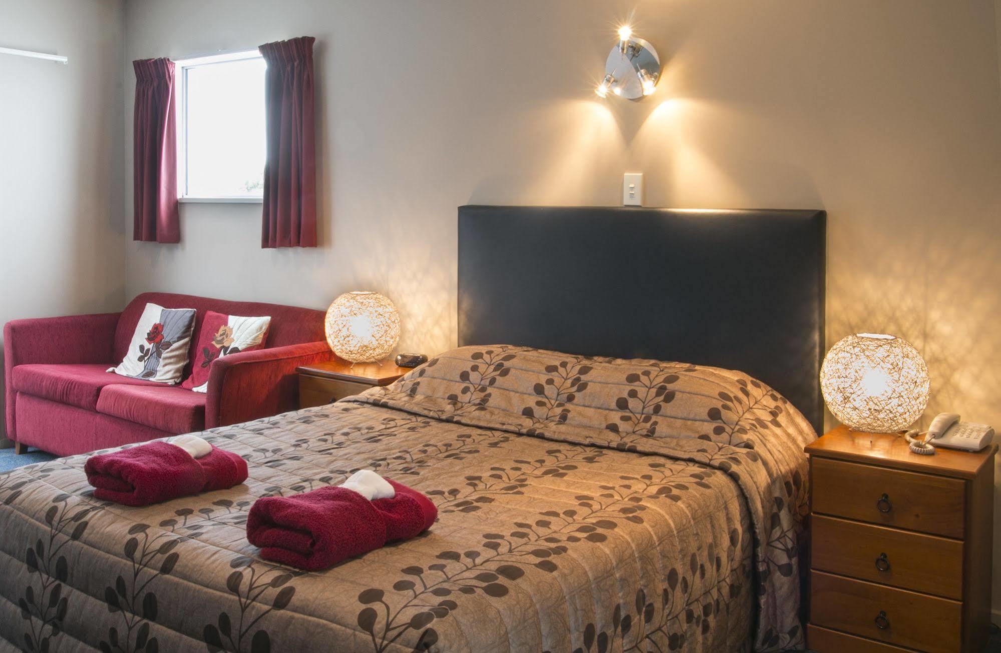 Phoenix Motels Temuka Extérieur photo
