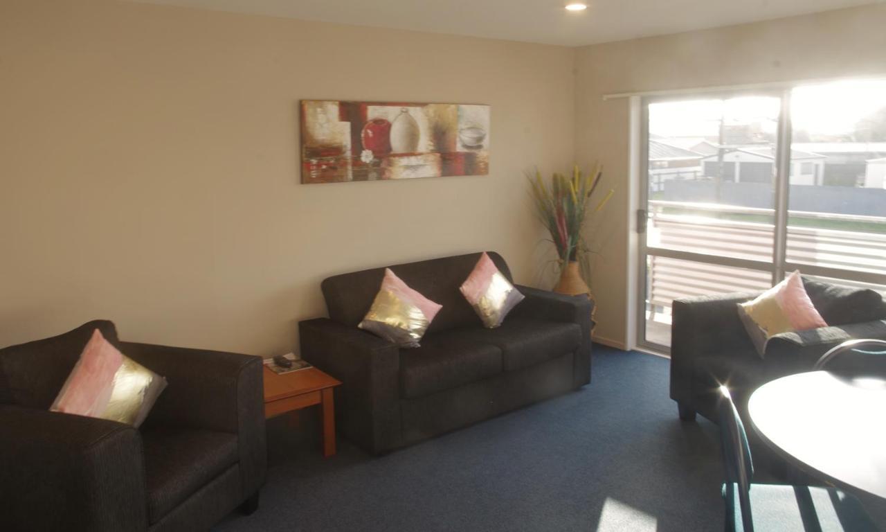 Phoenix Motels Temuka Extérieur photo